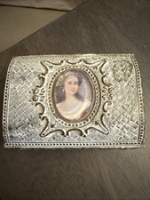 maria antonieta pequena caixa decorativa de metal antiga feita no Japão  comprar usado  Enviando para Brazil