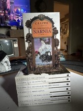 The Chronicles of Narnia Paperback 7-Book Vintage Box Set (1994) by C.S. Lewis comprar usado  Enviando para Brazil