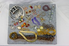 2 lot costume jewelry for sale  San Angelo