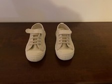 Scarpe sportive sneaker usato  San Vito dei Normanni