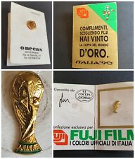 Distintivo calcio mondiali usato  Capannori