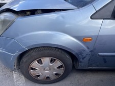 Parafango anteriore sinistro usato  Roma