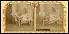 Women entertaining two d'occasion  Expédié en Belgium