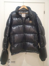 Moncler piumino lucido usato  Portici