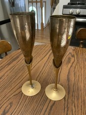 2 brass champagne flutes for sale 2 brass champagne flutes for sale Hanover Park