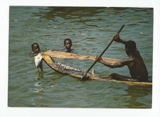 Usado, Cartão postal: República da Costa do Marfim - jovens pescadores; barco escavado sendo remado comprar usado  Enviando para Brazil