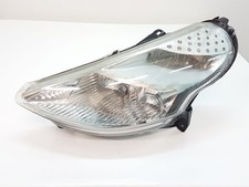 Faro anteriore sinistro usato  Italia
