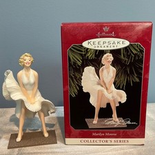 Choose hallmark keepsake for sale  Thomson