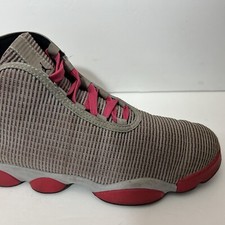 Youth girls sz7 for sale  Navarre