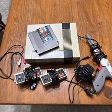 Sistema de entretenimiento NES Nintendo vintage sin probar segunda mano  Embacar hacia Mexico