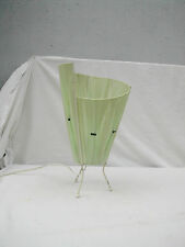Lampe tripode plastique d'occasion  France