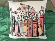 Adorable taylor swift for sale  Blanchester