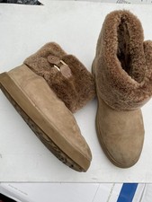 Ugg classic size for sale  DAGENHAM