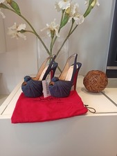 christian louboutin comprar usado  Enviando para Brazil
