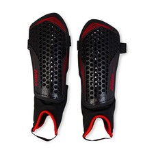 Mitre Aircell Carbon Ochraniacze Czarne Czerwone XL na sprzedaż  PL