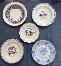 Cinque piatti ceramica usato  Torino