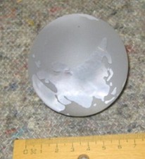 Briefbeschwerer weltkugel glas gebraucht kaufen Briefbeschwerer weltkugel glas gebraucht kaufen  Gudensberg