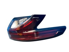 2021-2023 TOYOTA SIENNA OEM LH LANTERNA TRASEIRA MONTADA EM QUARTO DE MOTORISTA ESQUERDO *ARRANHADA comprar usado  Enviando para Brazil