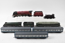 Train set bundle for sale  NORTHAMPTON