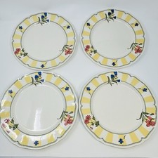 Set lightly used for sale  Alexandria