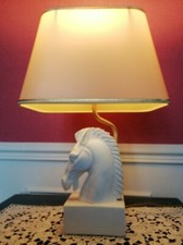 Dauphin superbe lampe d'occasion Dauphin superbe lampe d'occasion  Soissons