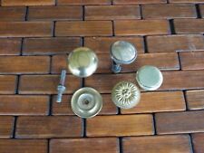 Lot boutons laiton d'occasion Lot boutons laiton d'occasion  Nogent-sur-Oise