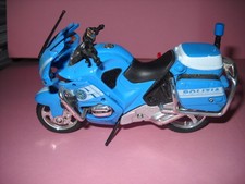 Modellino moto polizia usato  Roma