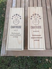 Paire boîtes vides d'occasion  Lyon VIII