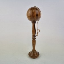 Antique treen olive d'occasion  Expédié en Belgium