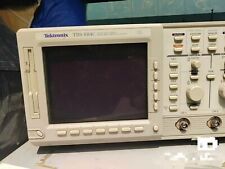 I Pcs Tektronix TDS 684C 1GHz 5GSs quatro canais osciloscópio digital colorido comprar usado  Enviando para Brazil