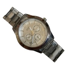 Relógio masculino Guess resistente à água tom prata aço inoxidável pulseira transparente funciona, usado comprar usado  Enviando para Brazil