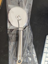 Rösle Pizzaschneider / Tagliapizza / Roulette à Pizza / Cortador de pizza comprar usado  Enviando para Brazil