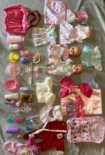 Lote de vestidos bolsa pañales baberos biberones baberos muñecas bebé con ropa y accesorios segunda mano  Embacar hacia Mexico