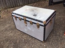 Large steamer trunk for sale  CAMBRIDGE