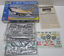 Revell 04553 dog gebraucht kaufen  Bad Freienwalde (Oder)