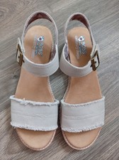 Skechers desert kiss for sale  BATH