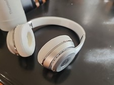 beats dre solo for sale  Montebello