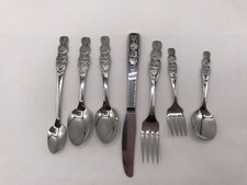 Conjunto de Talheres de Aço Inoxidável Vintage ONEIDA COMMUNITY Peter Rabbit Infantil comprar usado Conjunto de Talheres de Aço Inoxidável Vintage ONEIDA COMMUNITY Peter Rabbit Infantil comprar usado  Enviando para Brazil