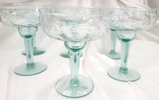 Conjunto de 6 copos de margarita México em relevo pimentas em relevo 6,5" H- 5,25"D comprar usado Conjunto de 6 copos de margarita México em relevo pimentas em relevo 6,5" H- 5,25"D comprar usado  Enviando para Brazil