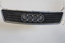 Calandre audi 4b0853651d5pv d'occasion  Seclin