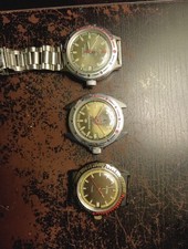 Lotto orologi russi usato  Italia