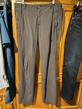 Pantaloni trekking mammut usato Pantaloni trekking mammut usato  Spedire a Italy