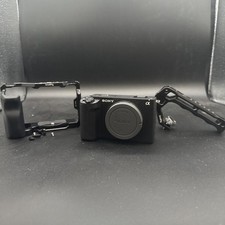 Câmera Full-Frame Sony Alpha ZV-E1 com Kit de Equipamento Pequeno comprar usado  Enviando para Brazil
