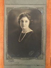 Pretty woman named for sale  West Springfield