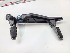 Foot peg pillion d'occasion  Expédié en Belgium