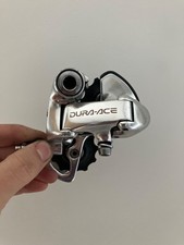 Dérailleur arrière shimano d'occasion Dérailleur arrière shimano d'occasion  Villeneuve-d'Ascq-