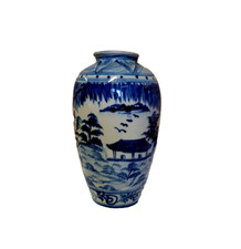 Ancien vase porcelaine d'occasion  Chaumont