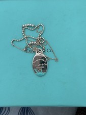 Collana pendente oval usato  Sant Anastasia