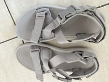 Teva sandals hurricane for sale  GUILDFORD