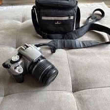 Canon EOS Digital Rebel XT com lente 18-55mm e estojo não testado comprar usado Canon EOS Digital Rebel XT com lente 18-55mm e estojo não testado comprar usado  Enviando para Brazil